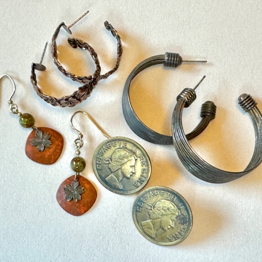 Four Pairs of Cool Earrings Set, wire, coin - Picture 3 of 9